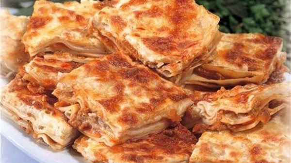  الرقاق باللحمة المفرومة