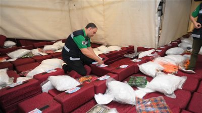 مشرفو حج الجمعيات الأهلية يتسلمون مخيمات عرفات ومنى.. ويستكملون الترتيبات النهائية استعدادًا لتصعيد الحجاج