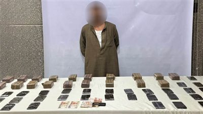 بحوزتهما مخدرات بـ19 مليون جنيه.. مصرع عنصرين جنائيين في تبادل لإطلاق النيران مع الشرطة بقنا وأسوان