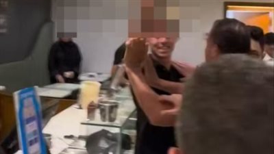 القبض على عامل بمحل بوظة وبراد بمدينة نصر هدّد سيدة بسلاح أبيض 