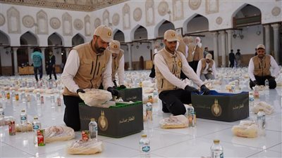 للعام الثالث.. بيت الزكاة يقدِّم 4000 وجبة إفطار للصائمين بالجامع الأزهر الخميس المقبل