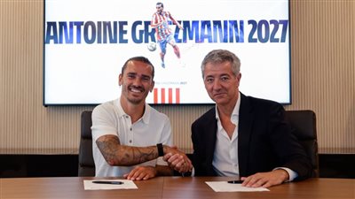 أتلتيكو مدريد يعلن تجديد عقد جريزمان حتى 2027