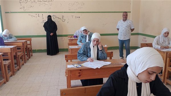 امتحانات اخر العام