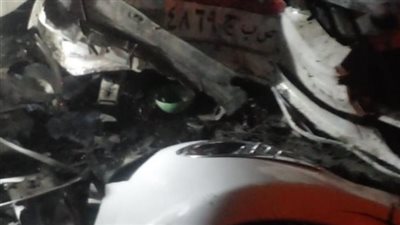 أسرة كاملة بينهم رضع.. مصرع اثنين وإصابة 5 آخرين إثر تصادم سيارتين في قنا| صور وأسماء