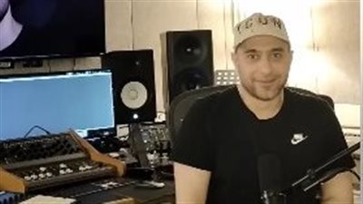 حسام حبيب يوضح سبب الخطأ في أغنيته الجديدة سيبتك: غلطة بتحصل