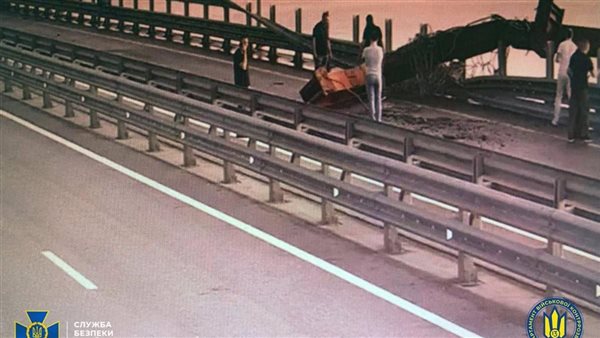 تفجير جسر القرم