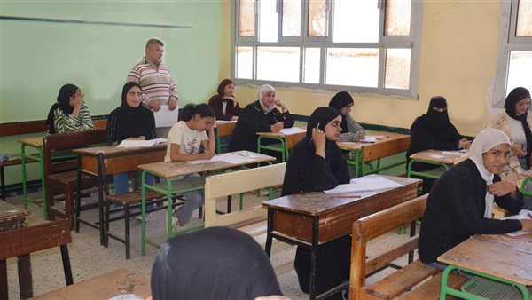 أحد امتحانات الدبلومات