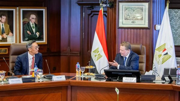 خلال اللقاء