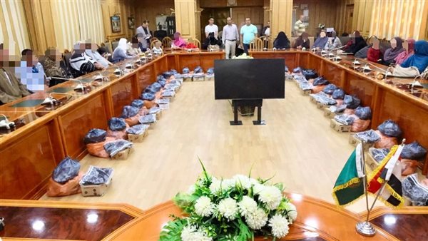 لقاء محافظ المنوفية