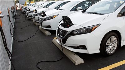 انقسام أوروبي جديد.. سياسات المناخ تحاصر صناعة السيارات 