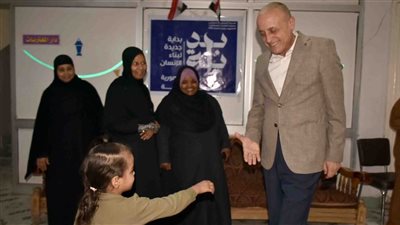 محافظ الأقصر يوزع الهدايا على الفتيات اليتيمات بمناسبة عيد الأضحى ويعدهن برحلة نيلية ترفيهية 