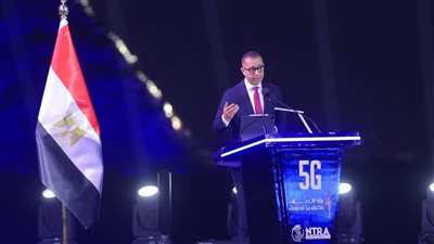 فودافون تدعم جهود التحول الرقمي وتطلق تكنولوجيا الـ 5G بأوسع تغطية بمصر