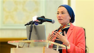وزيرة البيئة ترفع حالة الطوارئ لتقديم خدمات النظافة ومواجهة الذبح بالشوارع خلال العيد