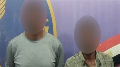 مدفعش فلوس ركنة العربية.. القبض على المتهمين بالتعدي على آخر أمام مستشفى بالقاهرة 