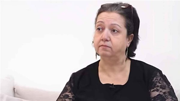 الفنانة السورية حنان