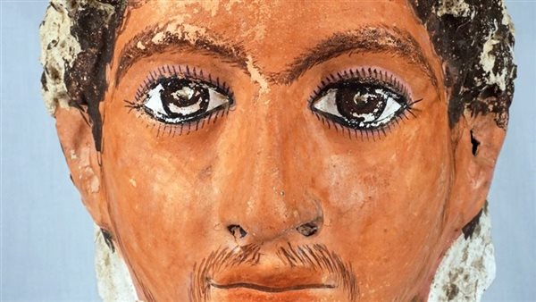 القطع الأثرية المستردة