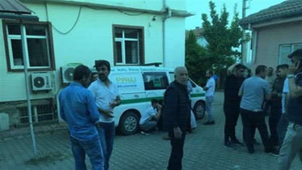 مراهق يقتل النار