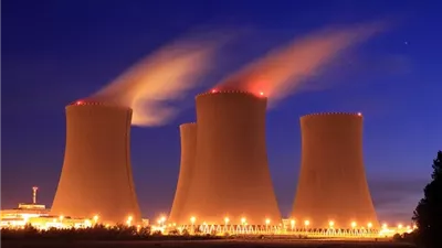 ترامب يسعى لمضاعفة الطاقة النووية في أمريكا 4 مرات بحلول عام 2050