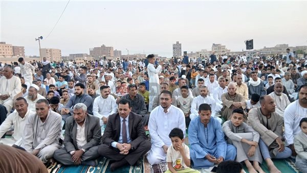 أداء صلاة العيد في