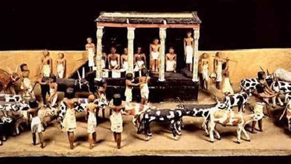 ماكيت من مقبرة مكت