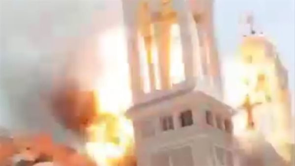 اللحظات الاولى للحريق