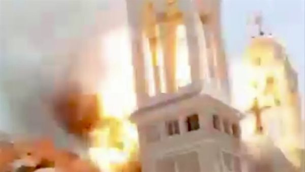 اللحظات الاولى للحريق