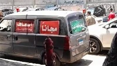 انتهاء صلاة الجنازة على الموزع نوار البحيري ونقل الجثمان إلى مقابر الأسرة