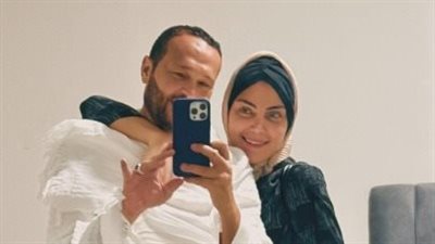 ريهام حجاج تؤدي مناسك الحج رفقة زوجها رجل الأعمال محمد حلاوة: مفيش أعظم من رحلة الحج