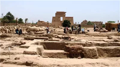 الأقصر تتحدث بأسرارها.. مدينة خفية تعود لألفي عام تظهر في قلب الكرنك