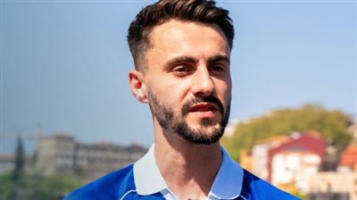 فابيو فييرا لاعب بورتو: سعيد بالعودة لنادي طفولتي.. والكثير من البرتغاليين سيُتابعون مباراتنا أمام الأهلي