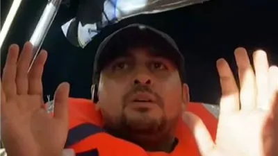 مع السلامة وسوف نلتقي| عمر فياض.. قصة المصري الوحيد على متن السفينة مادلين 