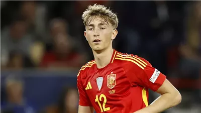  منتخب إسبانيا يعلن مغادرة هويسين المعسكر بسبب الإصابة