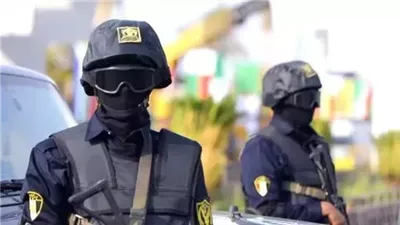 الداخلية تنفي مزاعم احتجاز ضابط بأحد أقسام الشرطة في القاهرة