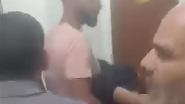 صورة من الفيديو المتداول