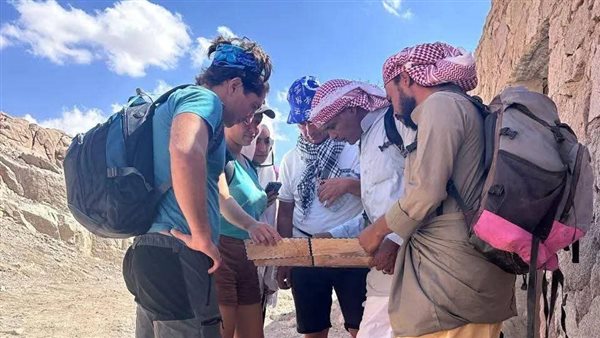 الدليل البدوي.. قائد