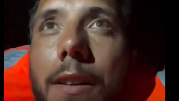 أحد النشطاء