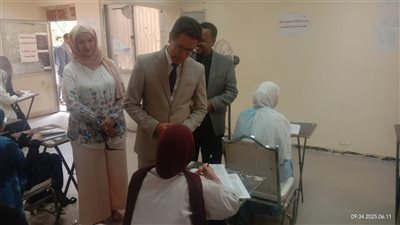 رئيس جامعة بنها يواصل تفقد سير الامتحانات وأعمال التطوير بكلية التربية النوعية