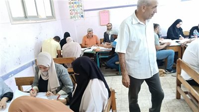 بدء أعمال تصحيح أوراق الشهادة الإعدادية بكفر الشيخ في 3 قطاعات