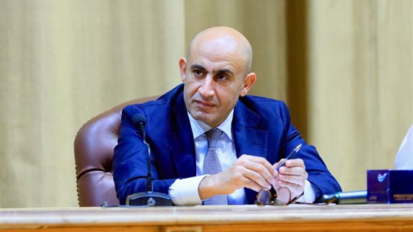 محمد عبد اللطيف وزير