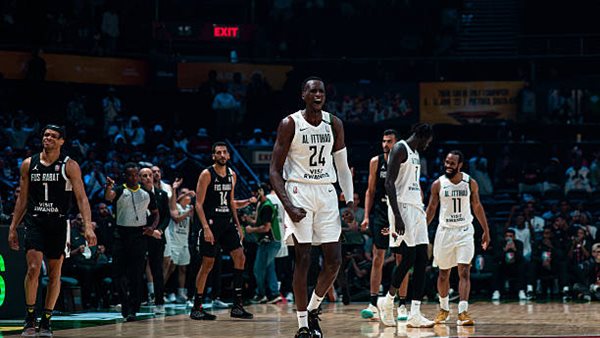 بترو دي لواندا الأنجولي