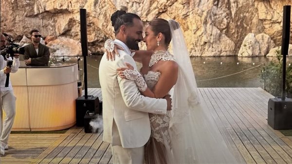 أمينة خليل وزوجها