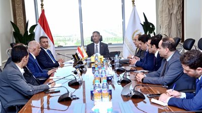 التموين تناقش تفعيل نموذج موحّد للبقالة التموينية ومنافذ جمعيتي تحت العلامة التجارية Carry On