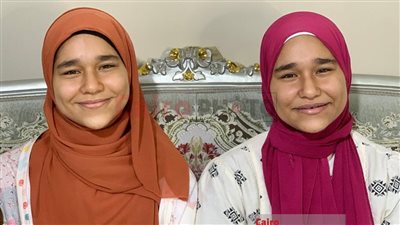 توأم يحصدان المراكز الأولى بالإعدادية الأزهرية في بورسعيد | صور 