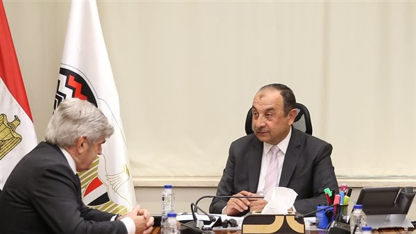 خلال اللقاء