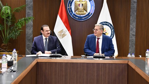 خلال اللقاء