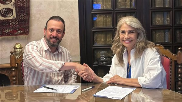 سوسن بدر والمنتج