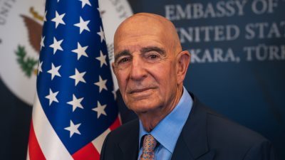 لا أستخدم سوطي ما دامت الكلمة تكفي.. مبعوث ترامب إلى سوريا يقتبس مقولة لمعاوية بن أبي سفيان