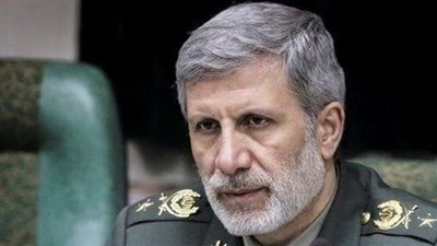 المرشد الإيراني يعين اللواء أمير حاتمي قائدًا للجيش