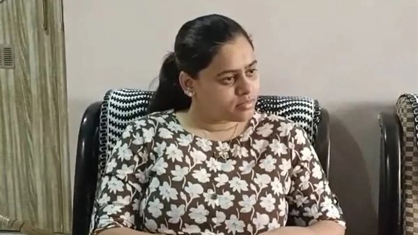 راكبة هندية