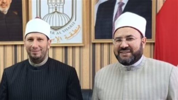 الدكتور احمد الجمل